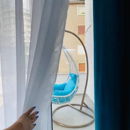 Cambel Luxury Apartment Sarandë